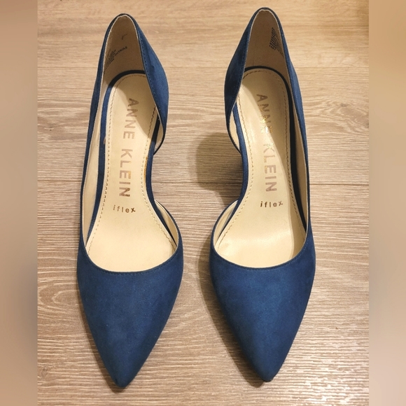 Anne Klein (iflex) | Blue Suede | D'Orsay Heels | Size 6 M - Picture 2 of 10